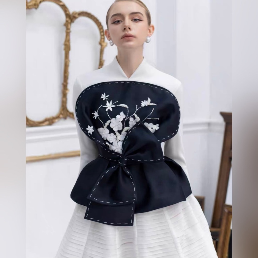 Navy/white contrast blouse &midi skirt TWO pcs XS